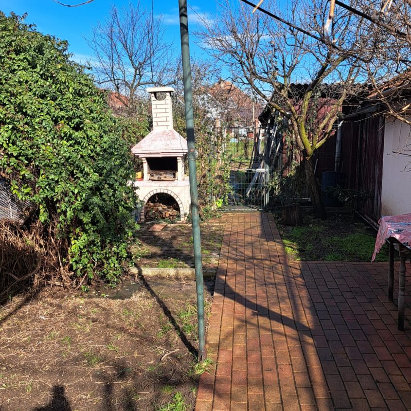 🏡 Casă de vânzare în Salonta – Zona Moara