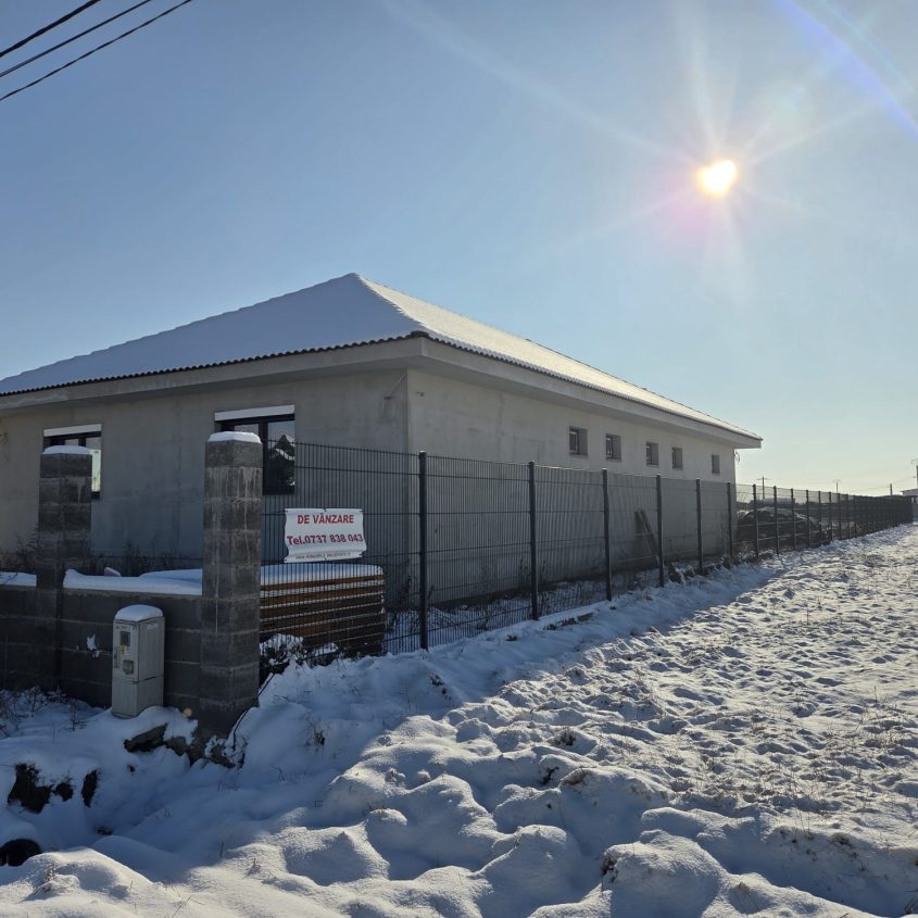 🏡 Casă de vânzare în cartierul nou din Madaras 170mp