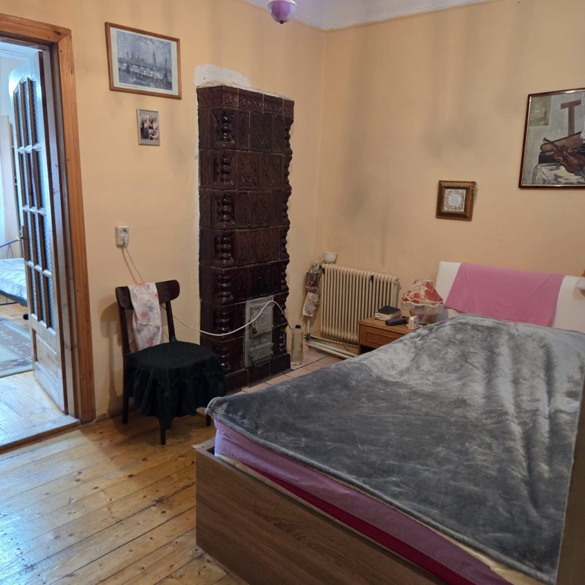 🏡 Casă de vânzare în Oradea – Dealul Viilor/Oncea – Teren generos, oportunitate dezvoltare