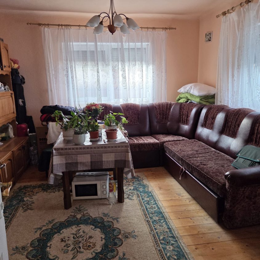 🏡 Casă de vânzare în Oradea – Dealul Viilor/Oncea – Teren generos, oportunitate dezvoltare