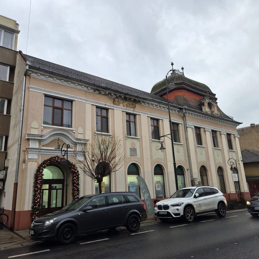 🏢 SPAȚIU COMERCIAL DE VÂNZARE – SALONTA, STR. REPUBLICII