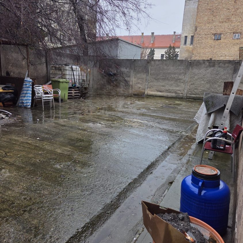 🏢 SPAȚIU COMERCIAL DE VÂNZARE – SALONTA, STR. REPUBLICII