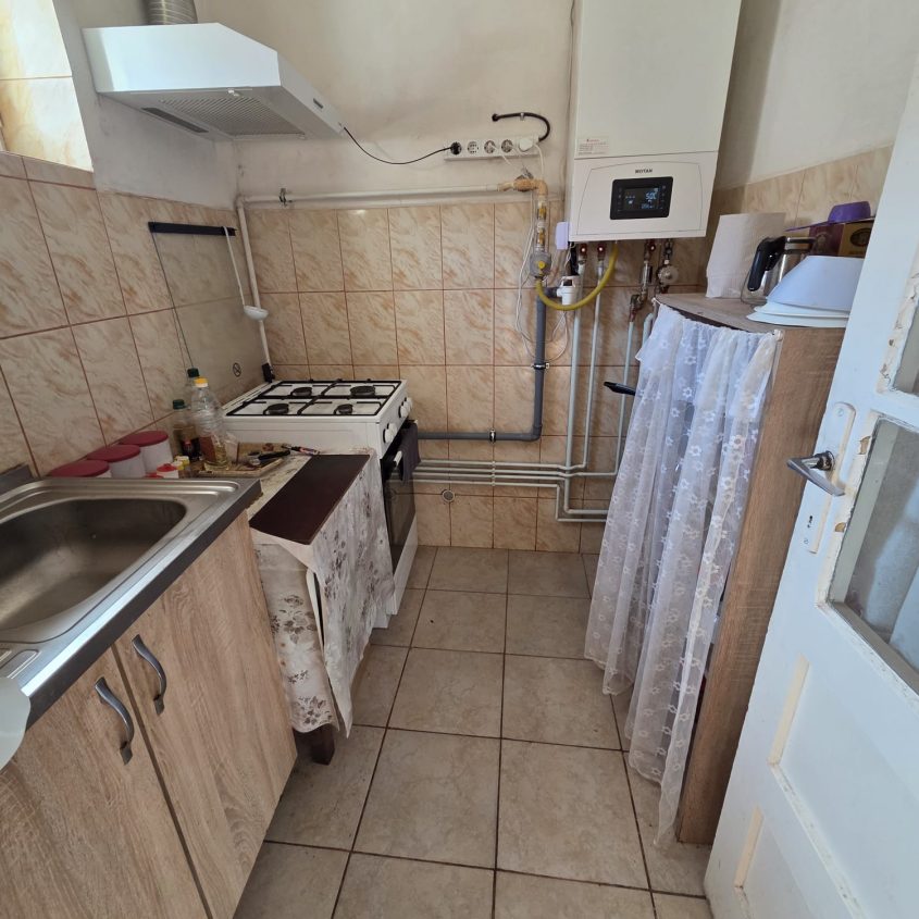 🏡 Casă de vânzare în Oradea – Ioșia | Proprietate întreținută, complet mobilată și utilată