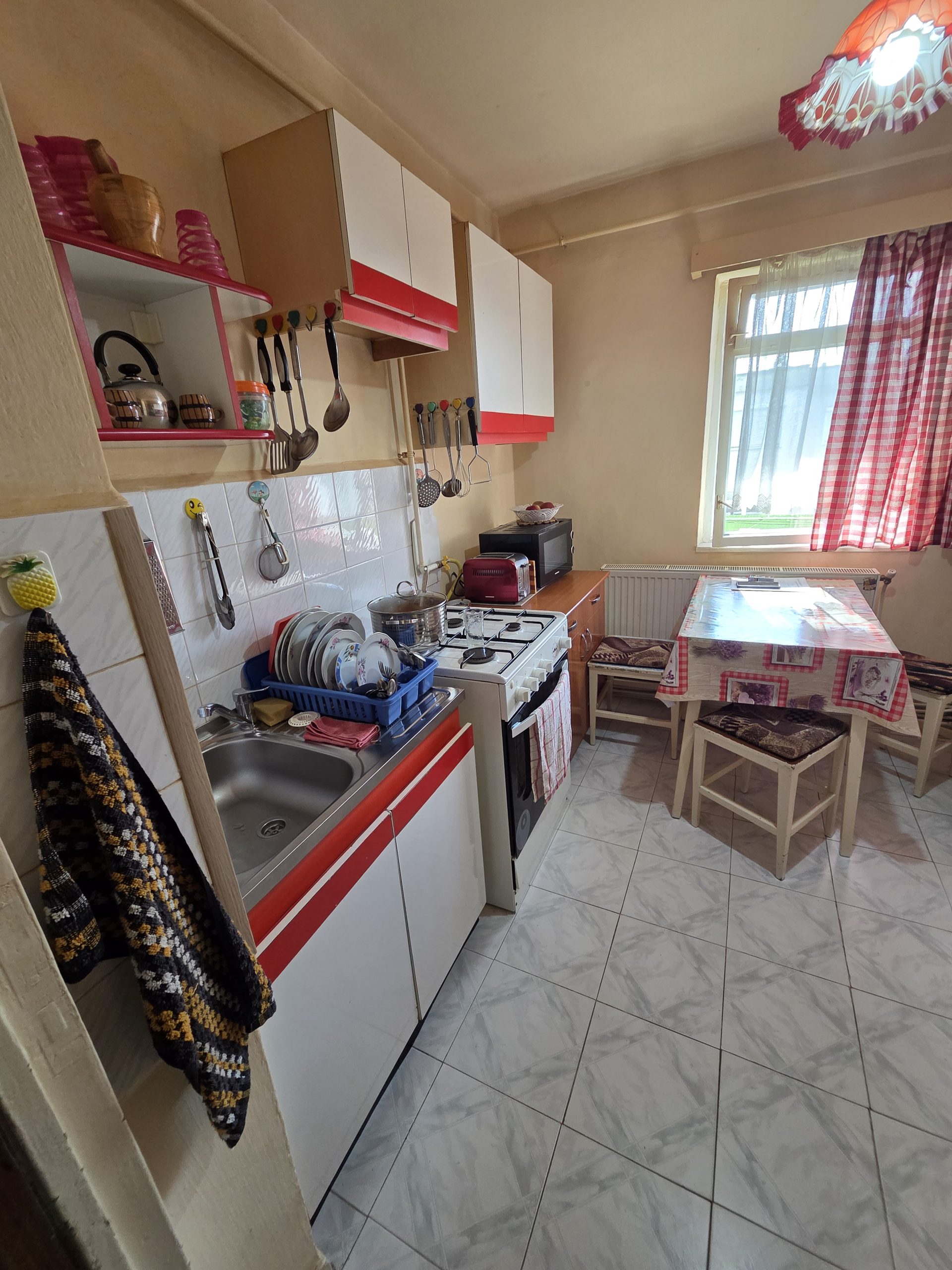 🏡 Apartament 2 camere de vânzare – Ultracentral, Salonta
