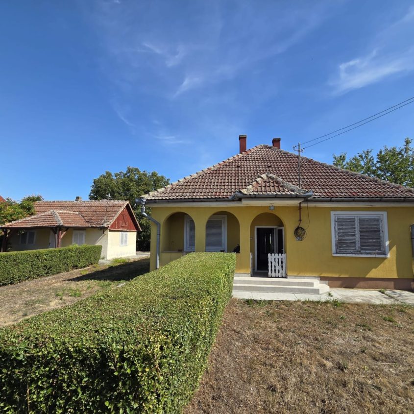 🏡 Casă de vânzare în Ciumeghiu